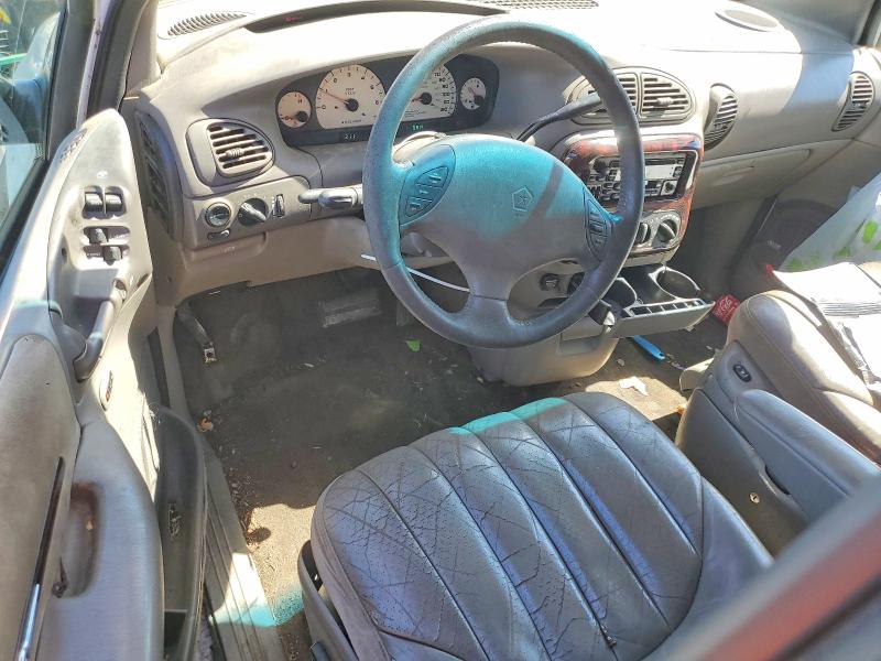 2000 Chrysler Town & country VIN 1C4GT64L9YB581723 COPART salvage auction — FRONT END, CA - SALVAGE CERTIFICATE, sold $100 on 2026-07-09 (photo 8)
