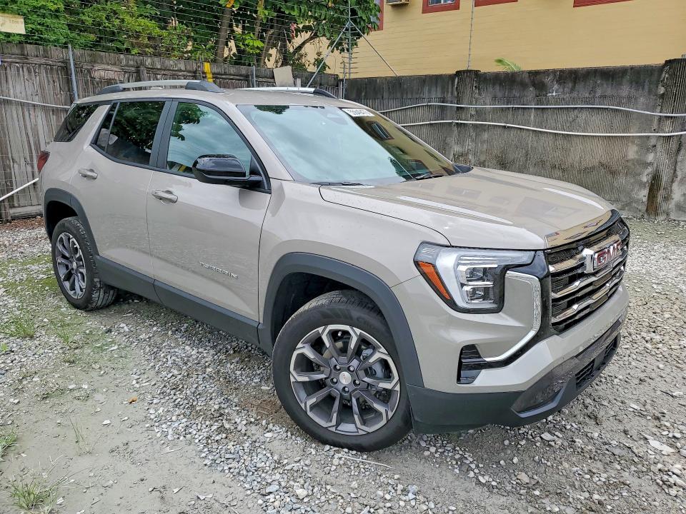 2026 Gmc Terrain VIN 3GKALMEGXTL455829 COPART salvage auction — SIDE, Fl - Cert Of Title Slvg Rebuildable, sold $400 on 2026-07-31 (photo 4)