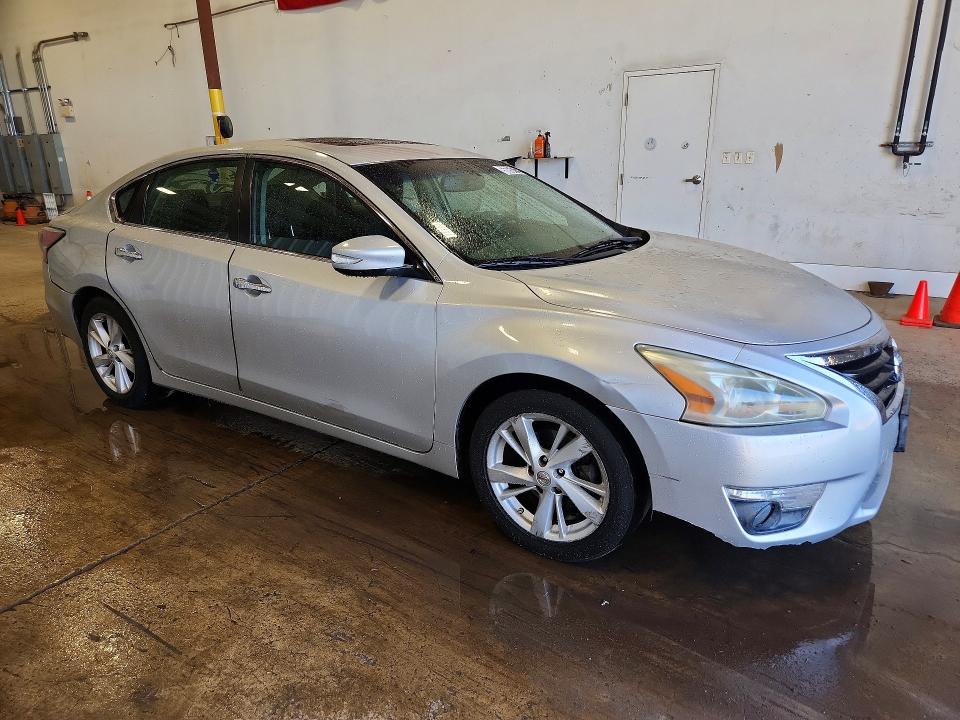 2014 Nissan Altima VIN 1N4AL3AP7EC199732 COPART salvage auction — FRONT END, IN - CERTIFICATE OF TITLE, sold $1,000 on 2026-07-28 (photo 4)