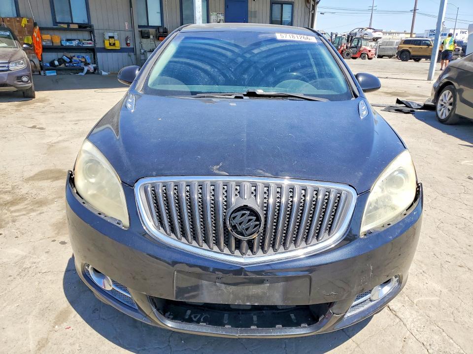 2013 Buick . VIN 1G4PS5SK8D4243005 COPART salvage auction — FRONT END, Ca - Salvage Certificate, sold $450 on 2026-07-09 (photo 5)