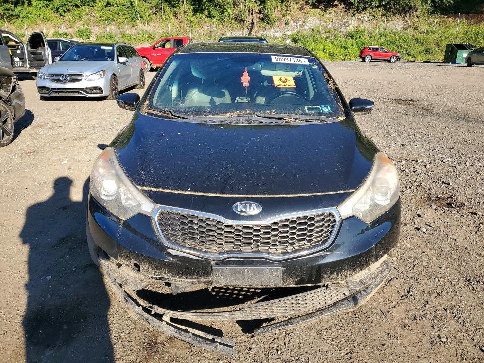 2014 Kia Forte VIN KNAFZ4A84E5060771 COPART salvage auction — REAR END, Ny - Certificate Of Title, sold $675 on 2026-07-23 (photo 5)