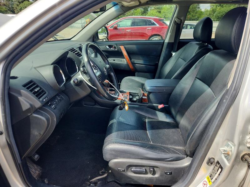 2013 Toyota VIN 5TDDK3EH5DS188724 COPART salvage auction — FRONT END, Il - Salvage Certificate, sold $5,200 on 2026-07-30 (photo 7)
