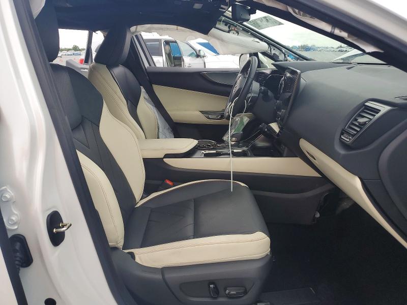 2024 Lexus Nx VIN JTJHKCEZ0R2031334 COPART salvage auction — SIDE, Fl - Cert Of Title Slvg Rebuildable, sold $24,900 on 2026-07-10 (photo 7)