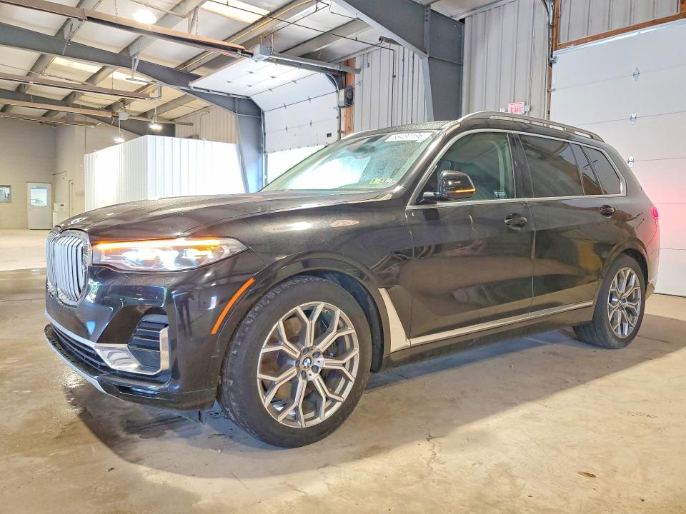 2021 BMW X7 VIN 5UXCW2C08M9E41090 COPART salvage auction — FRONT END, Pa - Certificate Of Salvage, sold $17,500 on 2026-07-08 (photo 1)