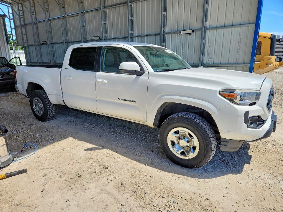 2016 Toyota Tacoma VIN 5TFBZ5DN4GX001705 COPART salvage auction — HAIL, Mo - Salvage Certificate Of Title, sold $8,600 on 2026-07-27 (photo 4)