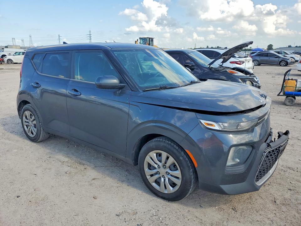 2022 Kia Soul VIN KNDJ23AU3N7805894 COPART salvage auction — FRONT END, Tx - Salvage Vehicle Title, sold $200 on 2026-07-28 (photo 4)