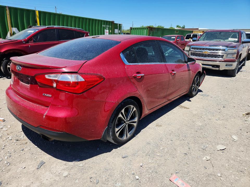 2015 Kia VIN KNAFZ4A82F5282713 COPART salvage auction — FRONT END, In - Certificate Of Title, sold $900 on 2026-07-31 (photo 3)