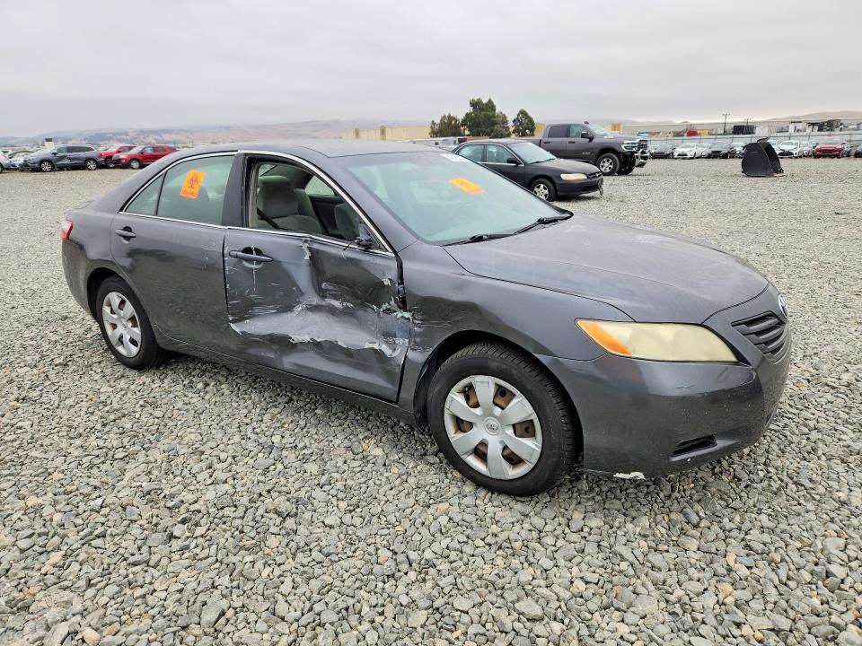 2007 Toyota Camry VIN 4T1BE46K67U043038 COPART salvage auction — SIDE, Ca - Dis/Dlr/Exp Only Clean Title, sold $450 on 2026-07-02 (photo 4)