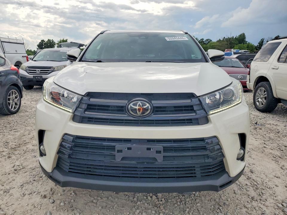 2017 Toyota Highlander VIN 5TDJZRFH3HS478983 COPART salvage auction — HAIL, Mo - Salvage Certificate Of Title, sold $13,400 on 2026-07-27 (photo 5)