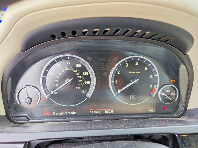 2011 BMW 7 series VIN WBAKA4C56BC612674 COPART salvage auction — MINOR DENT/SCRATCHES, Tx - Certificate Of Title (P), sold $1,400 on 2026-08-04 (photo 9)