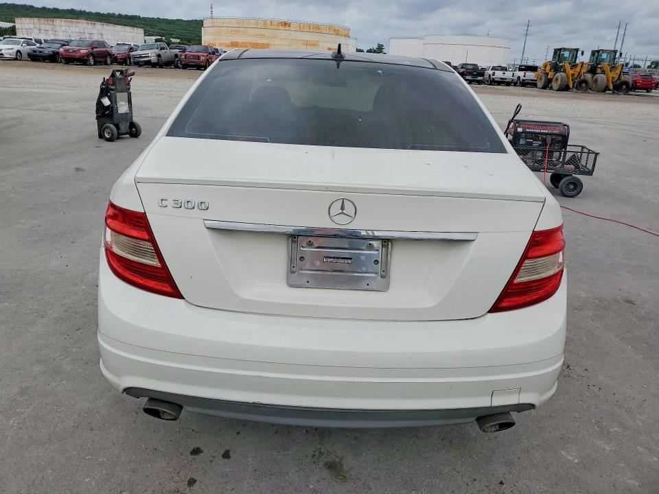 2010 Mercedes-benz C class VIN WDDGF5EB9AR126252 COPART salvage auction — SIDE, OK - CERT OF TITLE-SALVAGE, sold $1,150 on 2026-07-15 (photo 6)