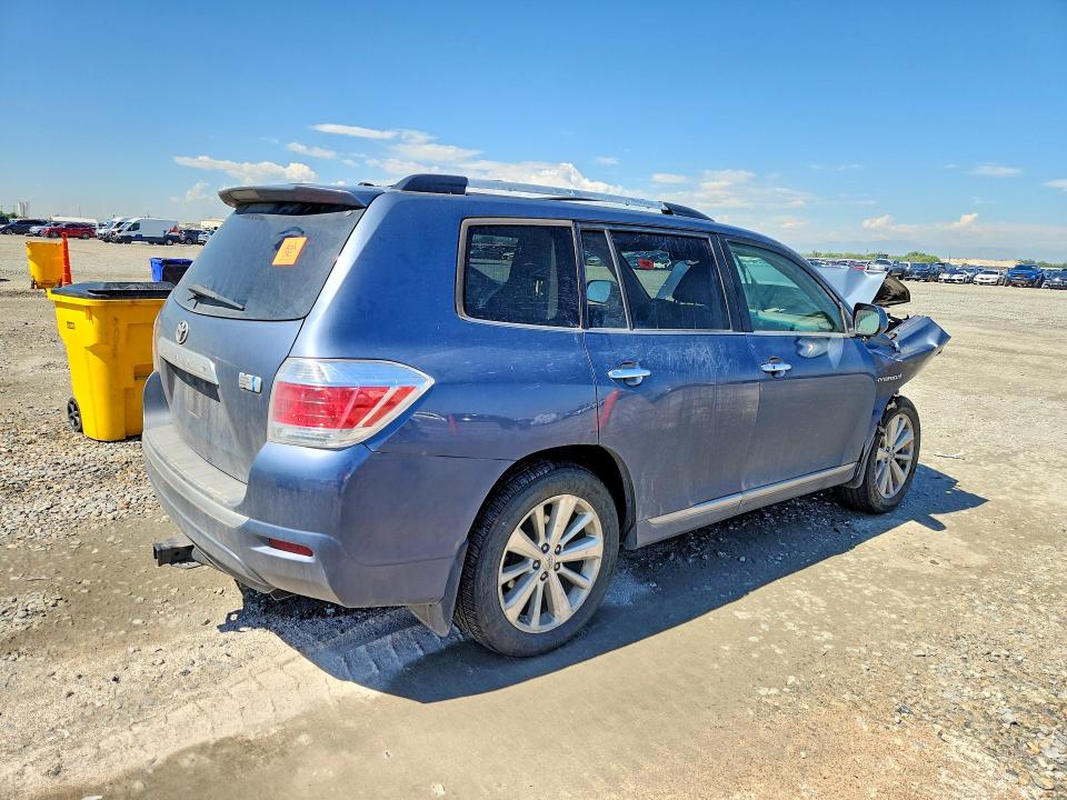 2013 Toyota VIN JTEDC3EH3D2017826 COPART salvage auction — FRONT END, CO - PUBLIC - SALVAGE TITLE (P), sold $275 on 2026-07-21 (photo 3)