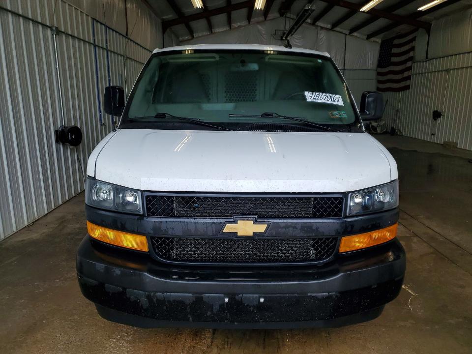 2024 Chevrolet Express cargo VIN 1GCWGAFP7R1238757 COPART salvage auction — MECHANICAL, PA - CERT OF TITLE, sold $2,100 on 2026-07-23 (photo 5)