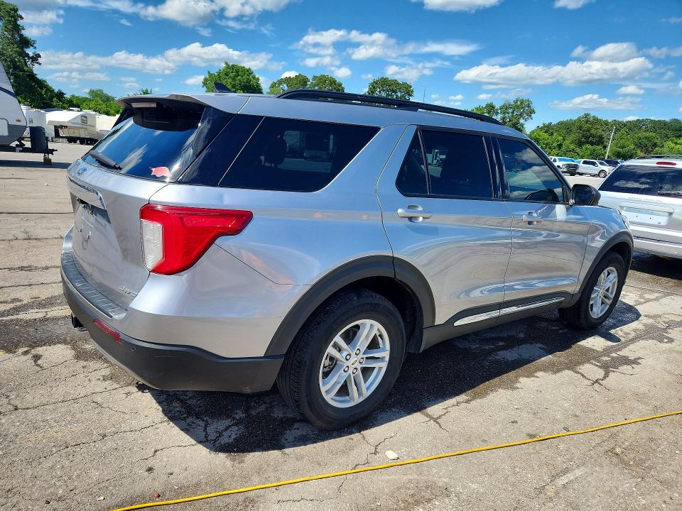 2021 Ford Explorer VIN 1FMSK8DH3MGB95697 COPART salvage auction — HAIL, Mo - Salvage Certificate Of Title, sold $8,100 on 2026-07-29 (photo 3)