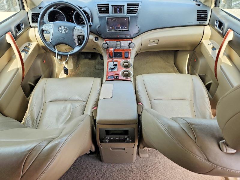 2010 Toyota Highlander VIN JTEDK3EH2A2159969 COPART salvage auction — FRONT END, Il - Junking Cert Of A Vehicle, sold $900 on 2026-07-23 (photo 8)