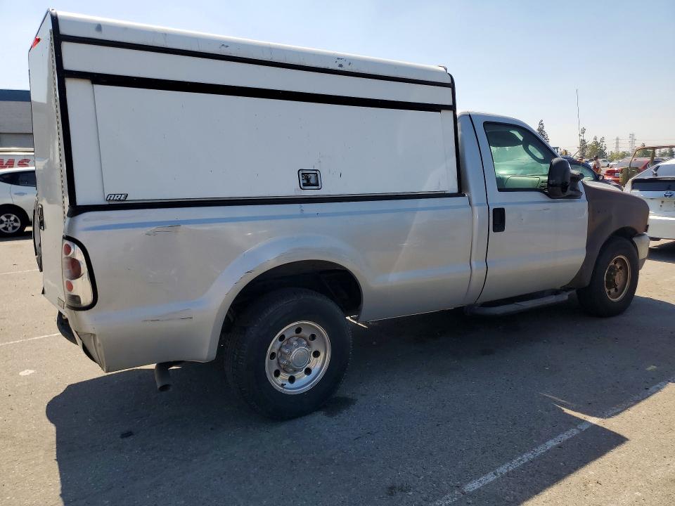 2004 Ford F-250 super duty VIN 1FTNF20L24ED68327 COPART salvage auction — MINOR DENT/SCRATCHES, CA - DIS/DLR/EXP ONLY CLEAN TITLE, sold $450 on 2026-07-09 (photo 3)