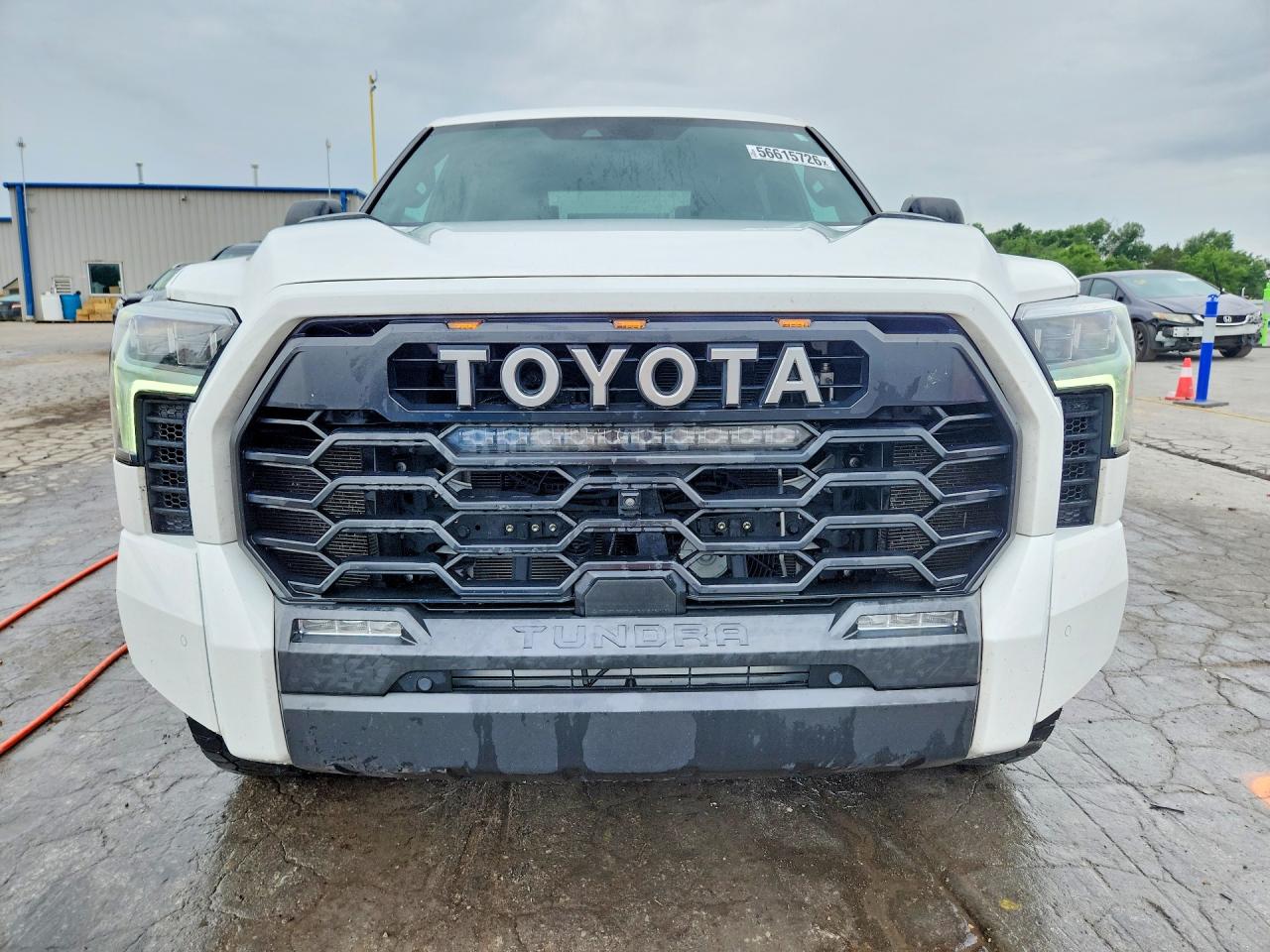 2024 Toyota Tundra VIN 5TFPC5DB6RX060142 COPART salvage auction — Side, TN - SALVAGE CERTIFICATE, sold $38,250 on 2026-06-29 (photo 5)