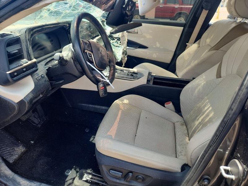 2024 Toyota Crown VIN JTDAAAAF8R3029090 COPART salvage auction — SIDE, Tx - Salvage Vehicle Title, sold $4,550 on 2026-07-16 (photo 7)