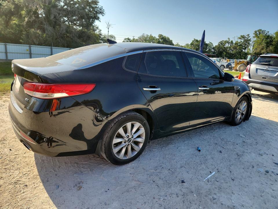 2018 Kia Optima VIN 5XXGU4L3XJG182810 COPART salvage auction — FRONT END, Fl - Cert Of Title Slvg Rebuildable, sold $1,300 on 2026-07-07 (photo 3)