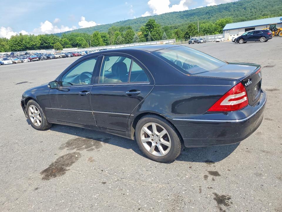 2007 Mercedes-benz C class VIN WDBRF92H07F864940 COPART salvage auction — FRONT END, Pa - Certificate Of Salvage, sold $450 on 2026-08-04 (photo 2)