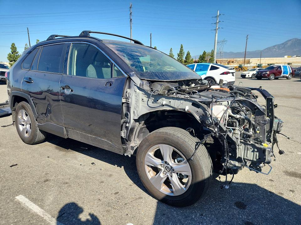 2025 Toyota VIN JTMRWRFV8SJ070663 COPART salvage auction — FRONT END, CA - SALVAGE CERTIFICATE, sold $2,600 on 2026-07-28 (photo 4)