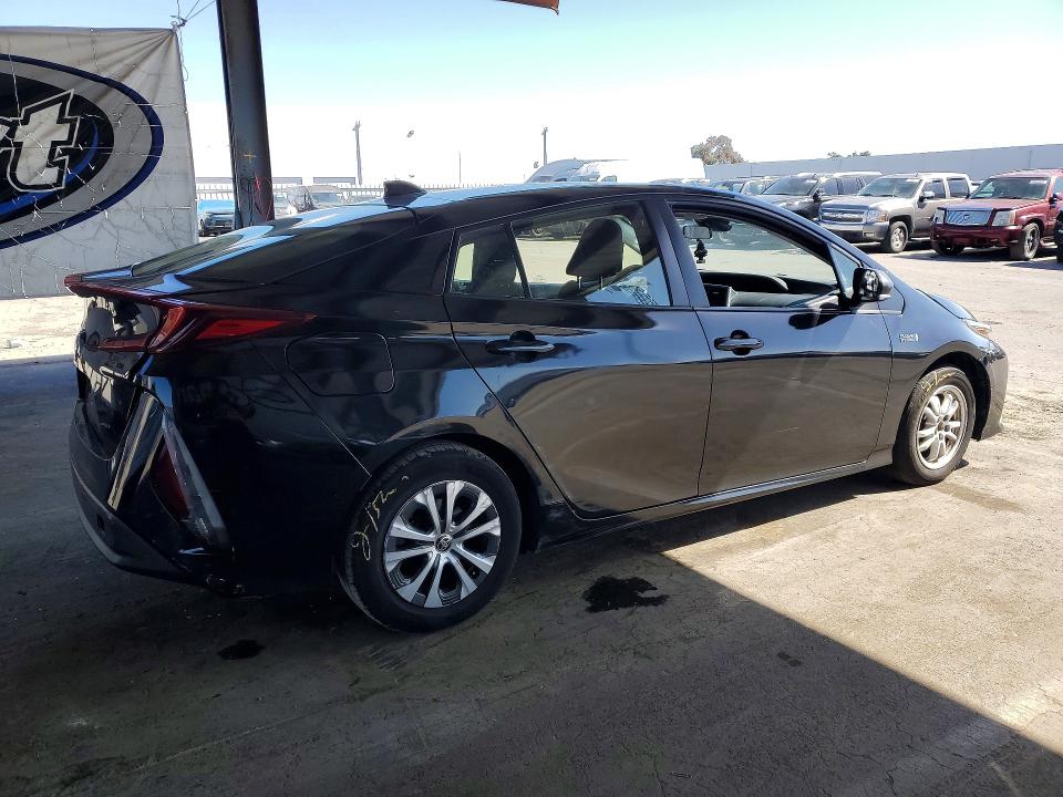 2021 Toyota Prius VIN JTDKAMFP4M3181819 COPART salvage auction — FRONT END, Ca - Salvage Certificate, sold $4,650 on 2026-07-14 (photo 3)