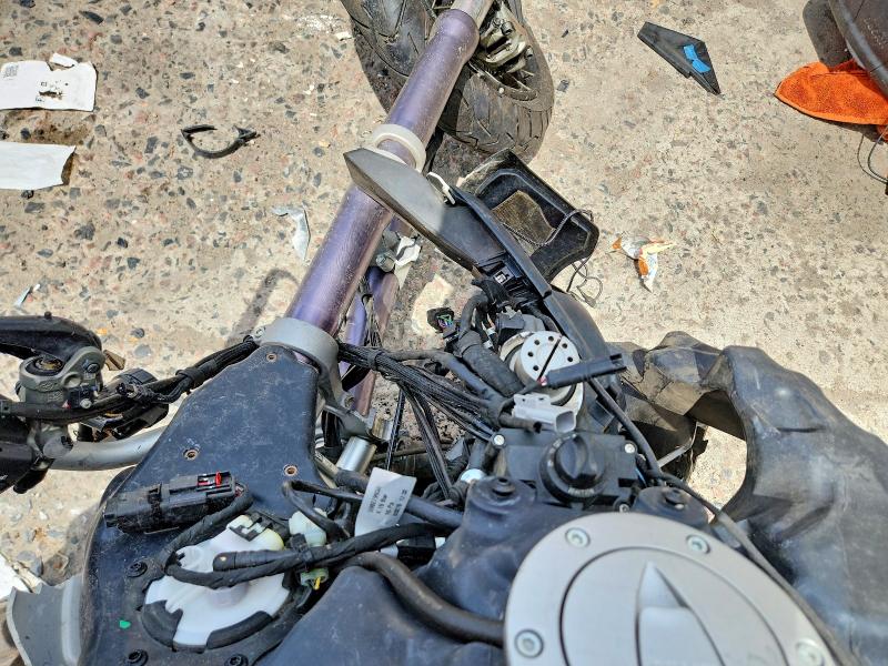 2023 Ducati VIN ZDMAALVW3PB014946 COPART salvage auction — ROLLOVER, Co - Non-Repairable Cert Of Title, sold $550 on 2026-07-15 (photo 7)