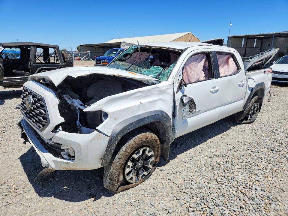 2023 Toyota Tacoma VIN 3TMCZ5AN8PM629166 — COPART salvage auction photo