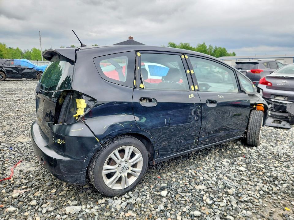 2011 Honda Fit VIN JHMGE8H57BC026528 COPART salvage auction — FRONT END, Ma - Cert Of Title-Reconstrctd Coll, sold $1,200 on 2026-07-17 (photo 3)