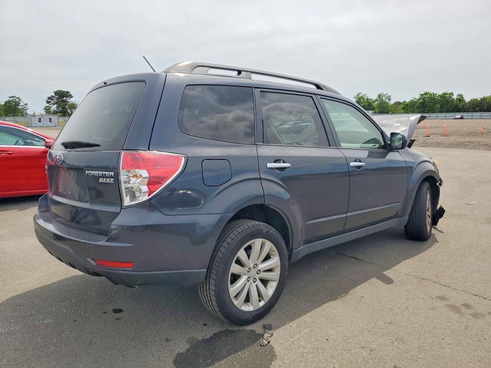 2013 Subaru Forester VIN JF2SHACC3DH426870 COPART salvage auction — FRONT END, NY - MV-907A SALVAGE CERTIFICATE, sold $400 on 2026-07-27 (photo 3)