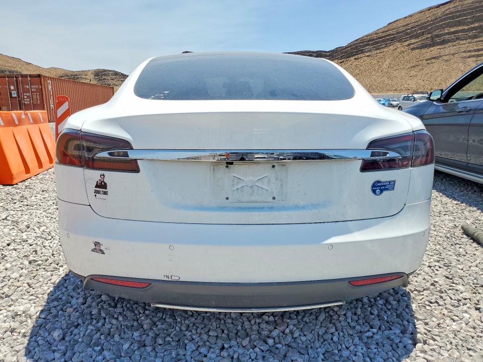 2015 Tesla Model s VIN 5YJSA1H22FF096628 COPART salvage auction — SIDE, NV - SALVAGE TITLE, sold $2,650 on 2026-07-27 (photo 6)