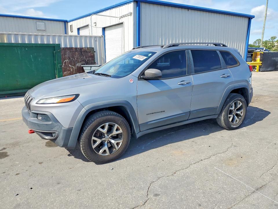 2015 Jeep Cherokee VIN 1C4PJMBB1FW595206 COPART salvage auction — REAR END, FL - CERT OF TITLE SLVG REBUILDABLE, sold $2,050 on 2026-07-02 (photo 1)
