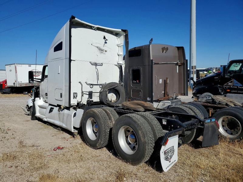 2022 Kenworth T680 VIN 1XKYD49X8NJ493155 COPART salvage auction — ALL OVER, UT - SALVAGE CERTIFICATE, sold $8,900 on 2026-07-16 (photo 3)