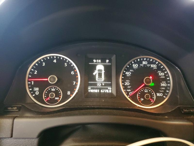 2014 Volkswagen Tiguan VIN WVGBV3AX3EW618744 COPART salvage auction — MINOR DENT/SCRATCHES, Mn - Certificate Of Title, sold $1,050 on 2026-07-16 (photo 9)