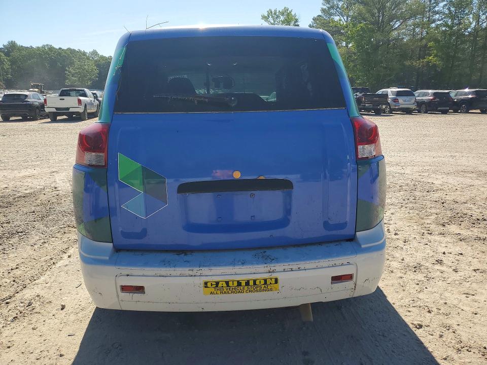2014 Am general Mv-1 VIN 57WMD2A68EM101805 COPART salvage auction — MINOR DENT/SCRATCHES, NC - CERTIFICATE OF TITLE, sold $1,100 on 2026-07-06 (photo 6)