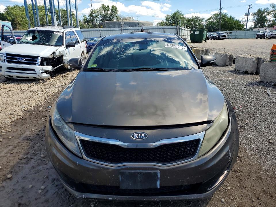 2011 Kia Optima VIN KNAGM4A71B5122620 COPART salvage auction — VANDALISM, Il - Salvage Certificate, sold $375 on 2026-07-31 (photo 5)