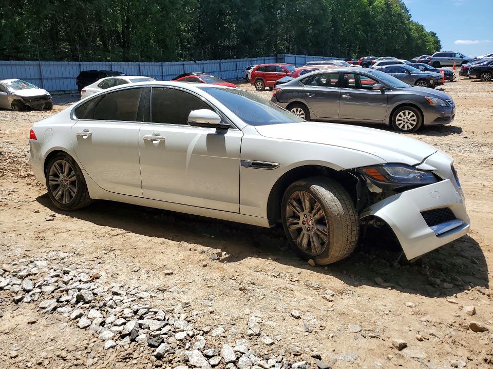 2016 Jaguar Xf VIN SAJBJ4BV2GCY16403 COPART salvage auction — FRONT END, Ga - Cert Of Title-Salvage, sold $850 on 2026-07-31 (photo 4)