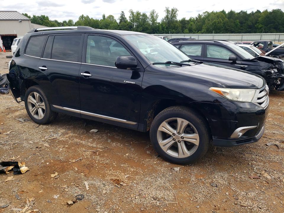2013 Toyota Highlander VIN 5TDYK3EH5DS107111 COPART salvage auction — REAR END, Va - Cert Of Title - Salvage, sold $2,250 on 2026-07-24 (photo 4)
