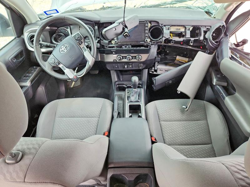 2020 Toyota Tacoma VIN 5TFAZ5CNXLX094317 COPART salvage auction — SIDE, Tx - Salvage Vehicle Title, sold $4,350 on 2026-07-09 (photo 8)