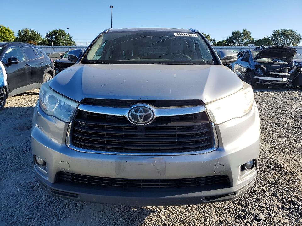 2015 Toyota Highlander VIN 5TDDKRFH0FS124675 COPART salvage auction — REAR END, Ca - Salvage Certificate, sold $6,900 on 2026-07-09 (photo 5)