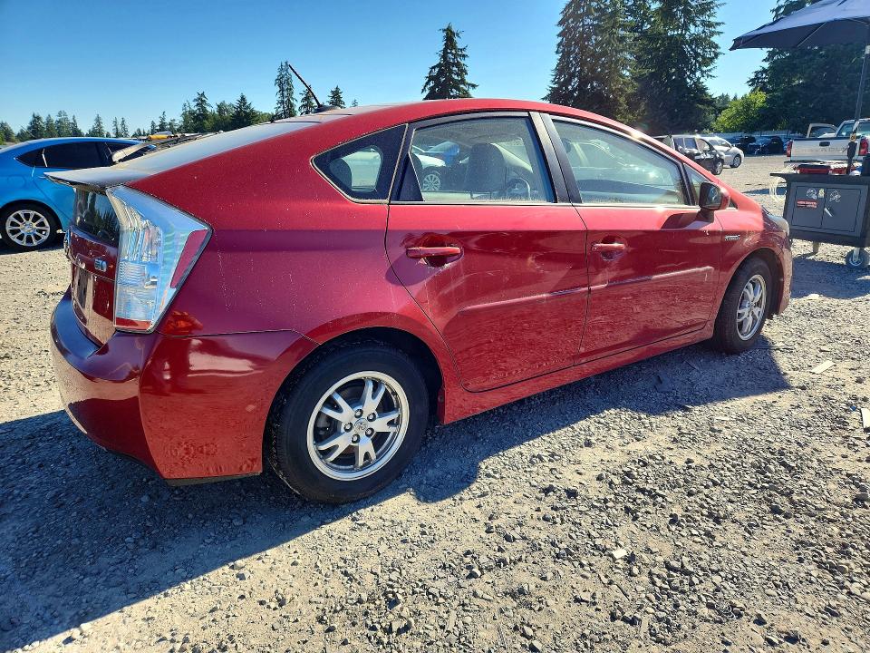 2011 Toyota Prius VIN JTDKN3DU0B0301511 COPART salvage auction — REAR END, WA - CERT OF OWNERSHIP-REBUILT, sold $900 on 2026-07-24 (photo 3)