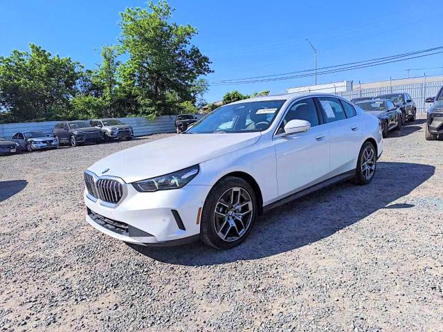 2026 BMW 5er VIN WBA53FJ01TCW71868 COPART salvage auction — HAIL, Nj - Cert Of Title-Salvage, sold $39,750 on 2026-07-28 (photo 1)