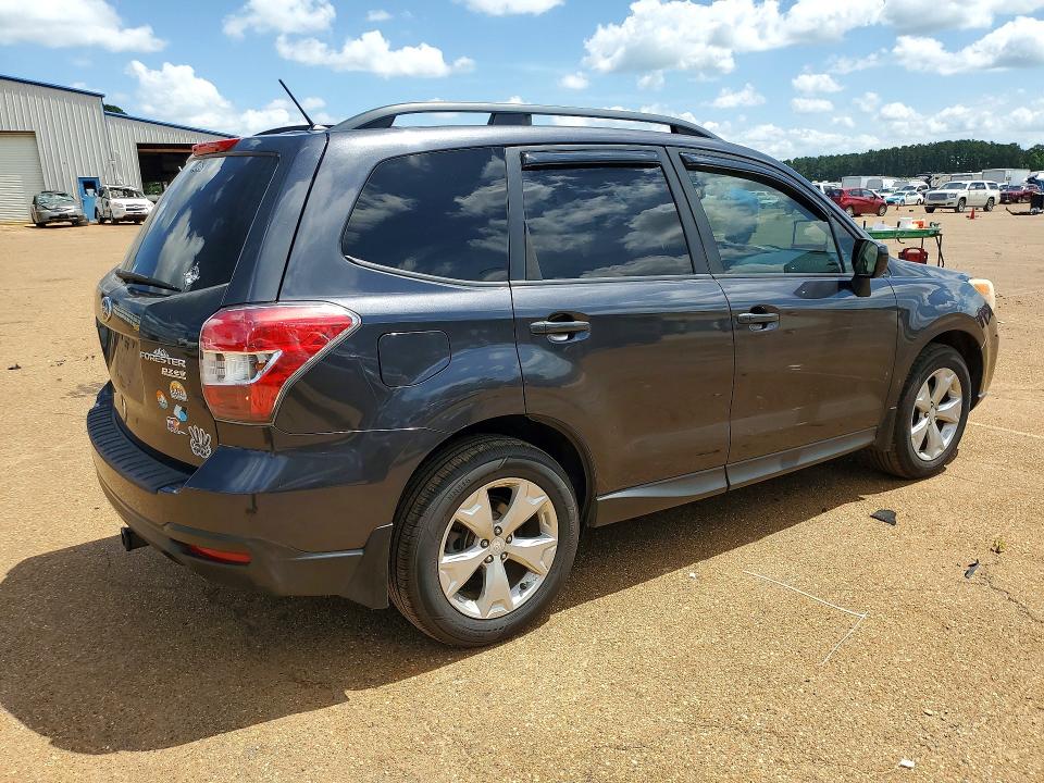 2015 Subaru VIN JF2SJADCXFH409893 COPART salvage auction — SIDE, TX - SALVAGE VEHICLE TITLE (P), sold $375 on 2026-07-20 (photo 3)