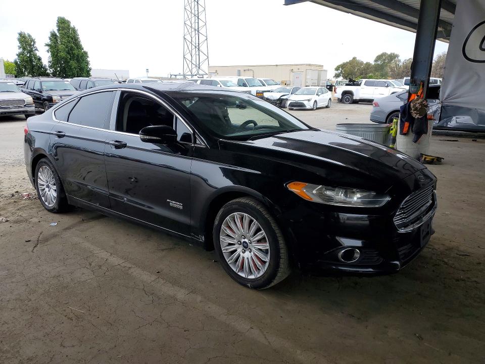 2016 Ford Fusion VIN 3FA6P0PU9GR229033 COPART salvage auction — REAR END, Ca - Salvage Certificate, sold $450 on 2026-07-02 (photo 4)