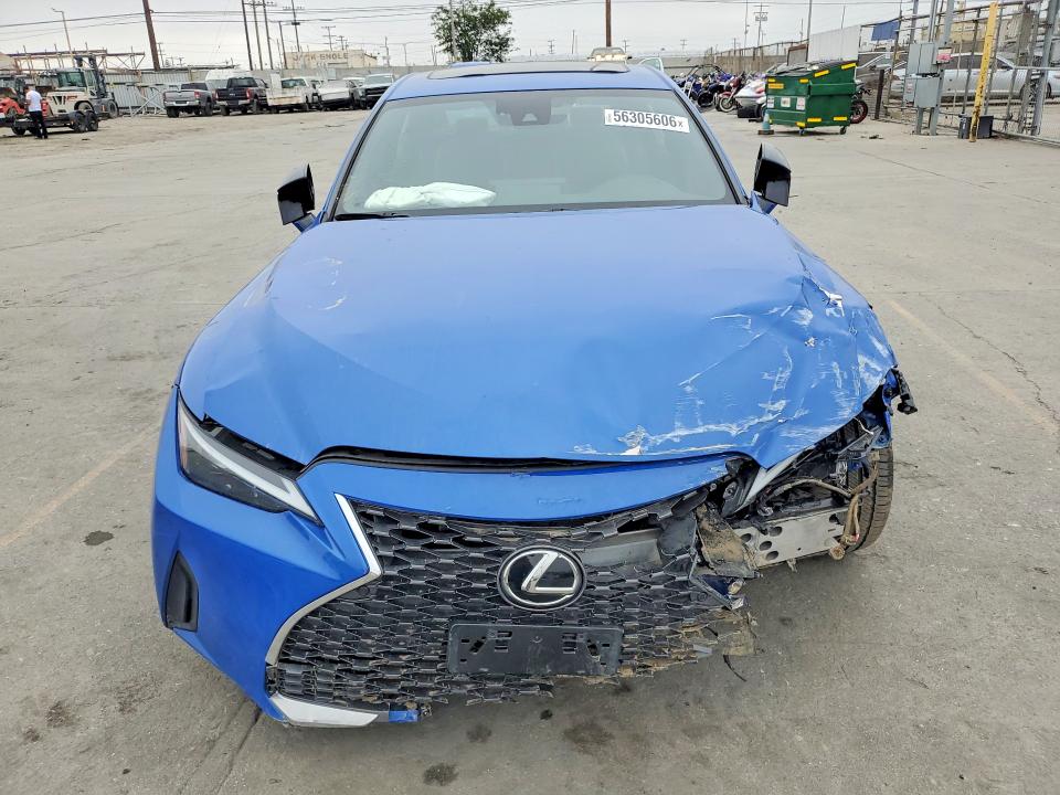2021 Lexus Is 300 VIN JTHCA1D24M5112965 COPART salvage auction — FRONT END, Ca - Salvage Certificate, sold $7,900 on 2026-08-17 (photo 5)