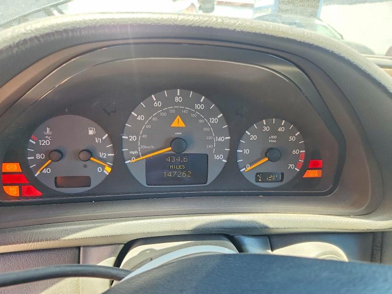 2001 Mercedes-benz Clk-class VIN WDBLK70G11T085295 COPART salvage auction — MINOR DENT/SCRATCHES, NV - LIEN PAPERS, CLEAN TITLE, sold $425 on 2026-07-29 (photo 9)