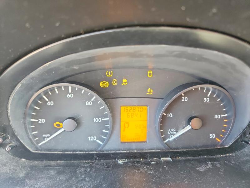 2018 Mercedes-benz Sprinter VIN WD3PE8CD2JP588399 COPART salvage auction — FRONT END, Fl - Certificate Of Title (P), sold $8,300 on 2026-07-28 (photo 9)