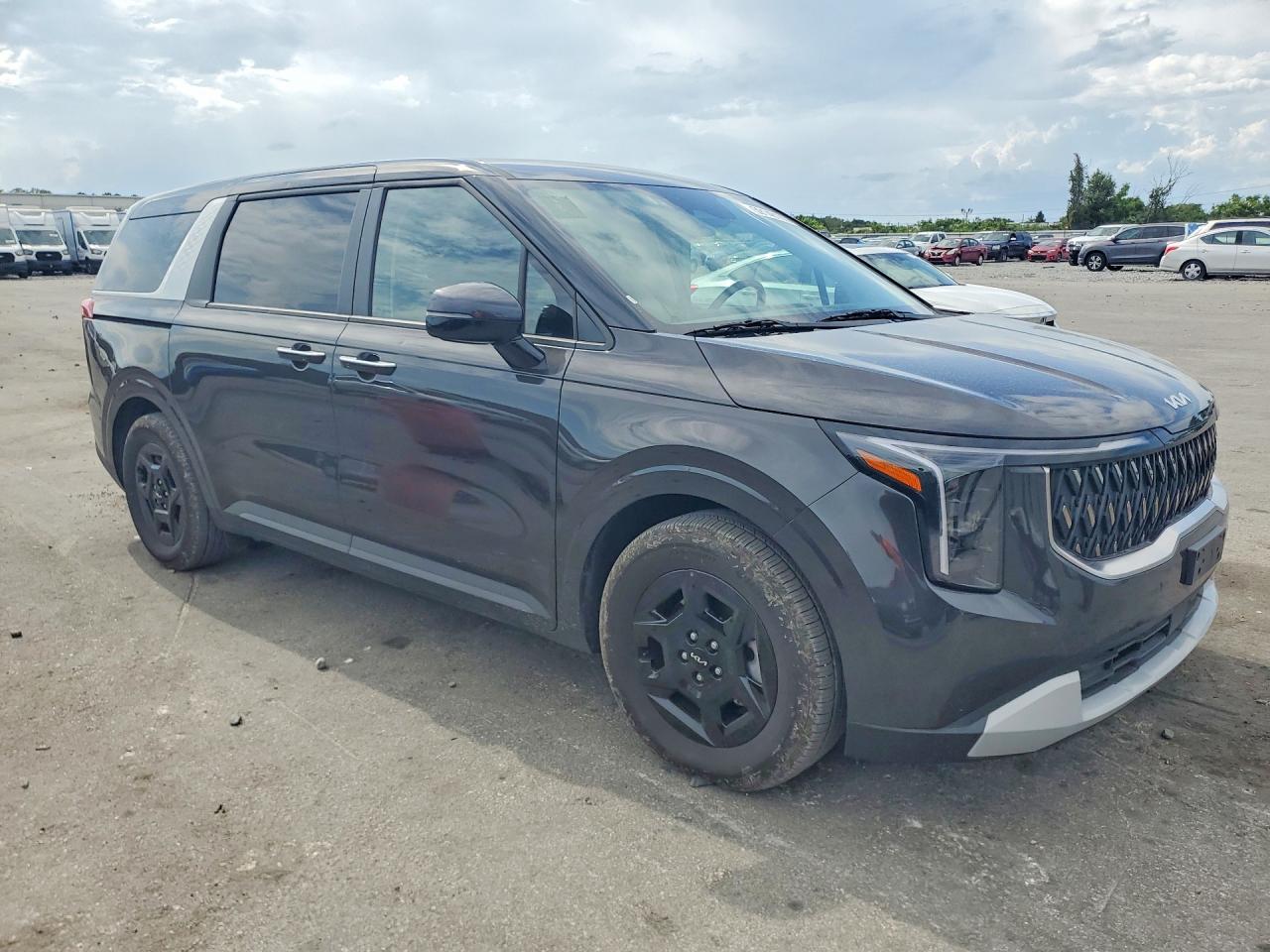 2026 Kia Carnival VIN KNDNB5K38T6584654 COPART salvage auction — Minor Dent/Scratches, IL - CERTIFICATE OF TITLE (P), sold $20,900 on 2026-07-10 (photo 4)