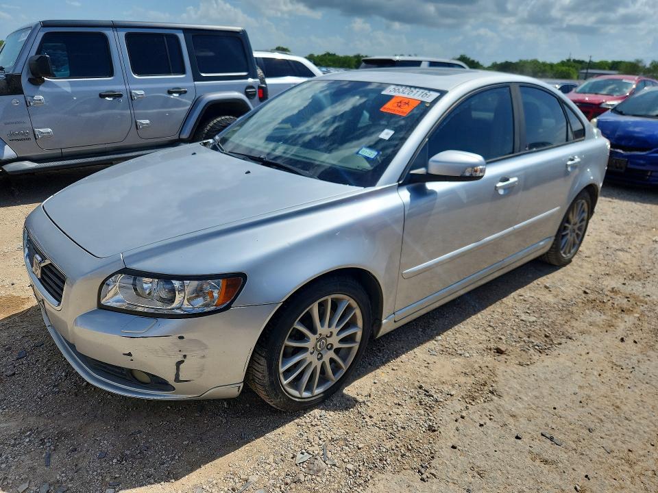 2009 Volvo S40 VIN YV1MS382092462783 COPART salvage auction — WATER/FLOOD, Tx - Salvage Title-Flood Damage, sold $125 on 2026-07-02 (photo 1)