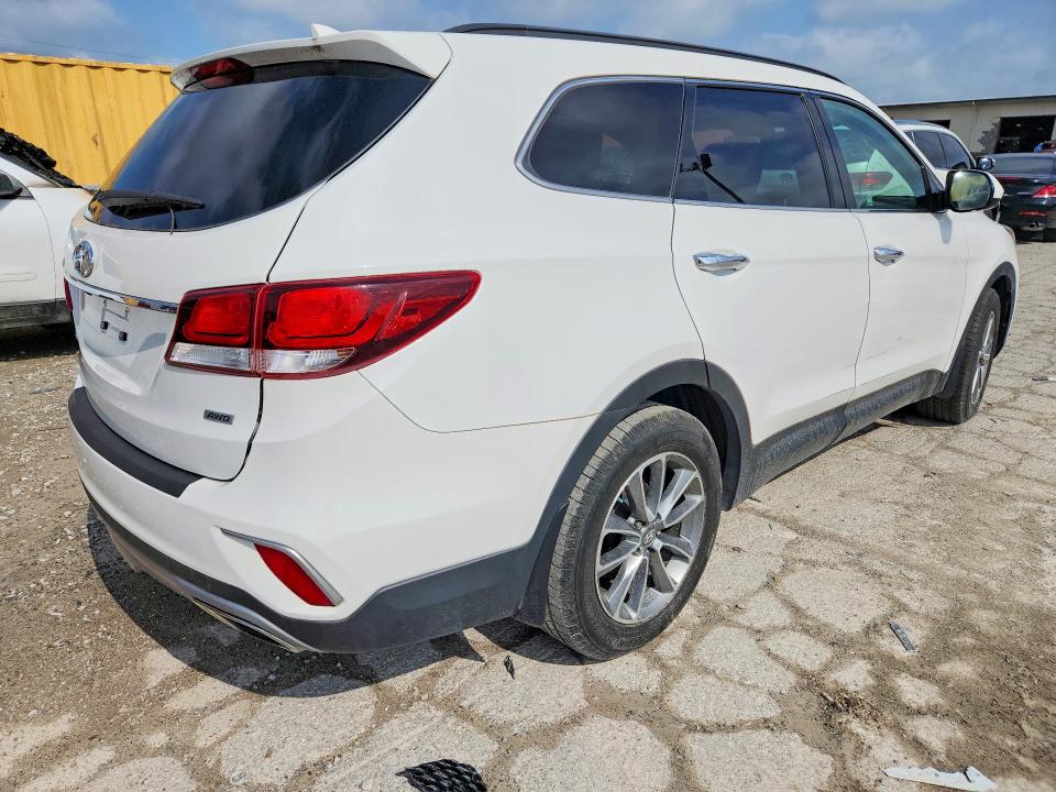 2017 Hyundai Santa fe VIN KM8SMDHF1HU206067 COPART salvage auction — MINOR DENT/SCRATCHES, In - Certificate Of Title (P), sold $3,150 on 2026-07-07 (photo 3)